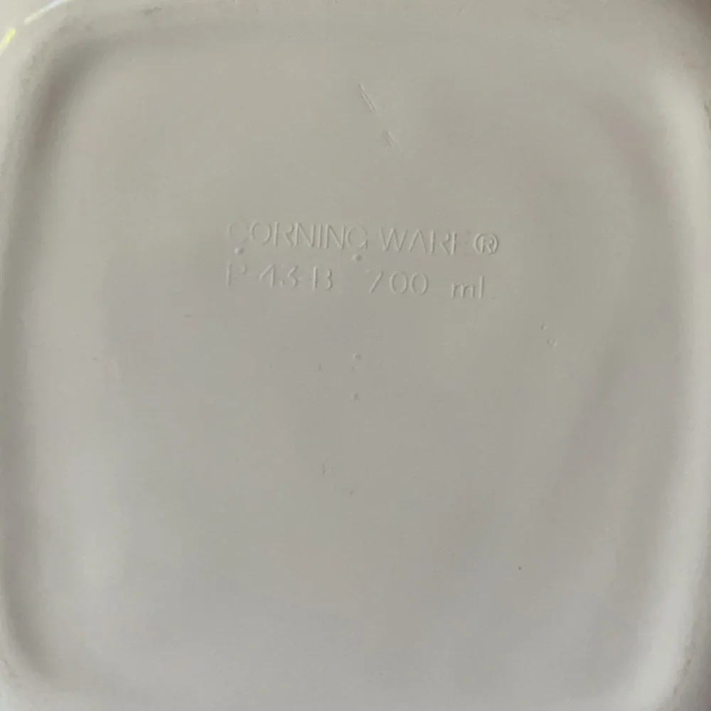 Corningware Wildflower 2‎ 3/4 cup petite casserole